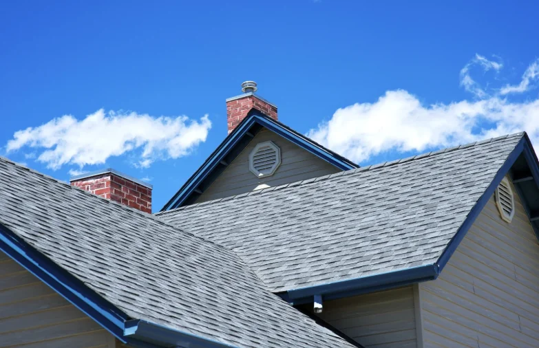 Asphalt shingle roofing detail — TNT Construction, Maiden NC