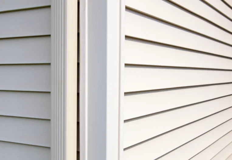 Vinyl siding installation detail — TNT Construction, Maiden NC